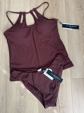 La Blanca Keyhole Underwire Tankini Swim Top & Island Goddess Ruched Bottoms 14